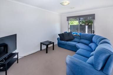 House Leased - VIC - Ballarat East - 3350 - TWO BEDROOM TOWNHOUSE  (Image 2)