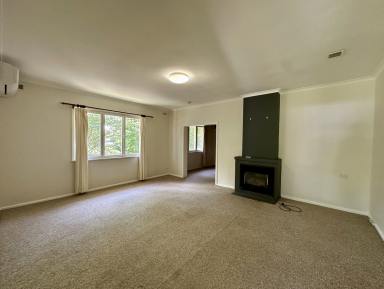 House Leased - NSW - Cooma - 2630 - 3 Denison Street  (Image 2)