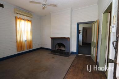 House Sold - NSW - Delungra - 2403 - SOLD BY LJ HOOKER INVERELL  (Image 2)