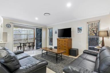 Unit Sold - QLD - Mount Lofty - 4350 - Low maintenance living in sought after Mount Lofty  (Image 2)