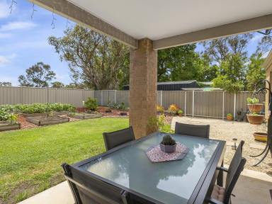 House For Sale - VIC - Seymour - 3660 - New build 3 bedroom home with fully landscaped gardens  (Image 2)