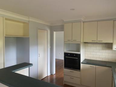 House Leased - NSW - Nabiac - 2312 - Fantastic Family Home  (Image 2)