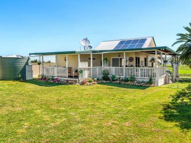 House Sold - QLD - Tannymorel - 4372 - DELIGHTFUL IN EVERY ASPECT, CHARMING LOCATION, WHAT AN OUTLOOK  (Image 2)