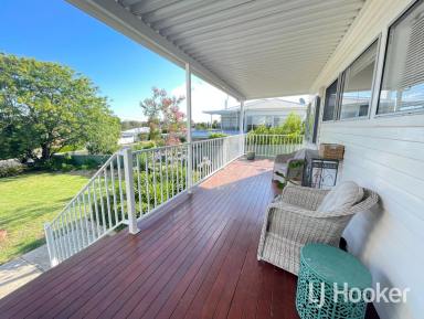 House Sold - NSW - Inverell - 2360 - SOLD LJ HOOKER INVERELL  (Image 2)