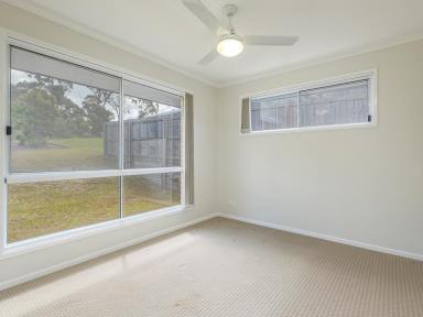 Duplex/Semi-detached Sold - QLD - Southside - 4570 - Astute buyer wanted… Home or Investment  (Image 2)
