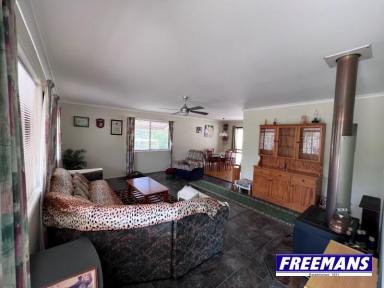 House Sold - QLD - Brooklands - 4615 - Brick home 8.6 acres, totally off grid.  (Image 2)