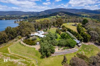 House Sold - TAS - Kettering - 7155 - Highly Coveted Peninsula Position  (Image 2)