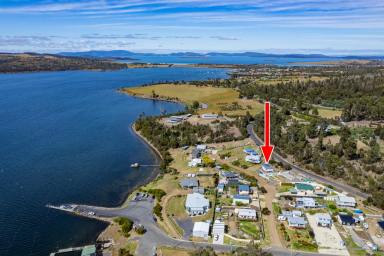 House Sold - TAS - Boomer Bay - 7177 - Affordable Coastal living approx. 45 mins from Hobart  (Image 2)