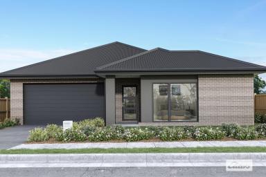 House For Sale - VIC - Ararat - 3377 - Convenience, Comfort and Contemporary Style!  (Image 2)
