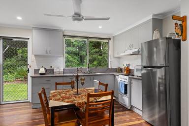 House Sold - QLD - Hampton - 4352 - Renovated 3-bedroom cottage, solar, and sheds on a large 1,419 M2 block.  (Image 2)