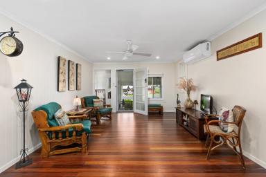 House Sold - QLD - Hampton - 4352 - Renovated 3-bedroom cottage, solar, and sheds on a large 1,419 M2 block.  (Image 2)