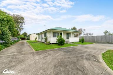 House Sold - VIC - Port Albert - 3971 - ESCAPE TO TRANQUILITY IN PORT ALBERT!  (Image 2)