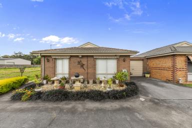 House For Sale - VIC - Yarragon - 3823 - LOW MAINTENANCE LIVING AT ITS BEST  (Image 2)