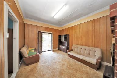 House Sold - NSW - Tumut - 2720 - Great Location  (Image 2)