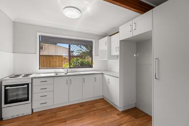 Unit Leased - QLD - Wilsonton - 4350 - Townhouse nestled in the quiet streets of Wilsonton  (Image 2)