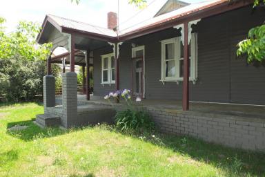 House Sold - VIC - Avoca - 3467 - TOP LOCATION : PERIOD  HOUSE: RENOVATION  (Image 2)