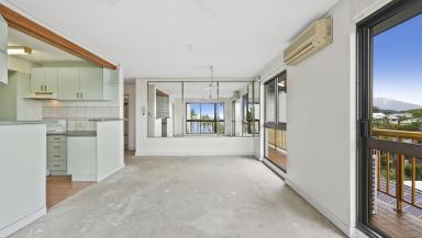 Unit Sold - QLD - Cairns North - 4870 - INNER CITY APARTMENT WITH ESPLANADE VIEWS  (Image 2)