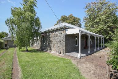 House For Sale - VIC - Camperdown - 3260 - By George! What a Vernacular Villa!  (Image 2)