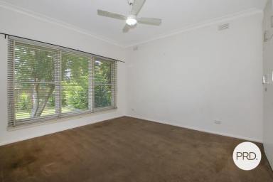 House For Lease - NSW - North Albury - 2640 - CONVENIENT LOCATION  (Image 2)