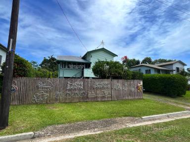 House Sold - QLD - Tully - 4854 - One of a kind $360K  (Image 2)