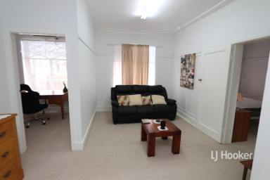 Apartment Leased - NSW - Inverell - 2360 - Furnished Unit in Great Location  (Image 2)