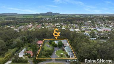House For Sale - NSW - Bomaderry - 2541 - Offers Invited!  (Image 2)