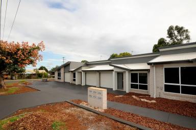 Unit Leased - QLD - Centenary Heights - 4350 - Modern Unit in Great Location!  (Image 2)