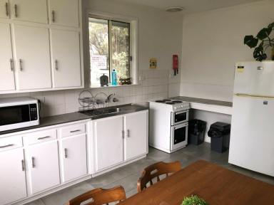 House Leased - VIC - Bairnsdale - 3875 - FULLY FURNISHED & CLOSE TO TOWN  (Image 2)