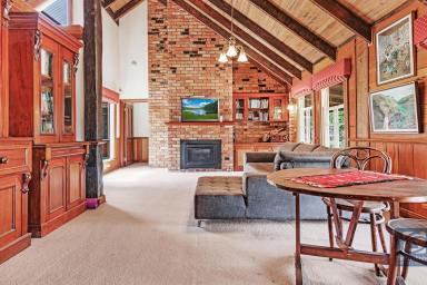 House For Sale - VIC - Echuca - 3564 - Unique property with endless potential  (Image 2)