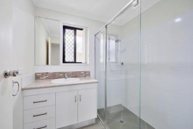 House Leased - QLD - Avenell Heights - 4670 - Immaculate 1 Bedroom Unit with Modern Features  (Image 2)