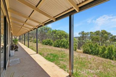 Acreage/Semi-rural For Sale - WA - West Toodyay - 6566 - "Horse Lovers Delight" (Image 2)
