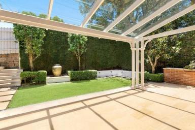 House Leased - NSW - Neutral Bay - 2089 - Immaculate spacious family entertainer, outstanding sought-after location  (Image 2)