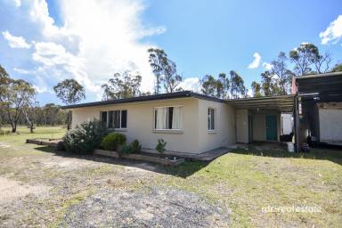 Lifestyle For Sale - NSW - Inverell - 2360 - WEEKEND GETAWAY  (Image 2)