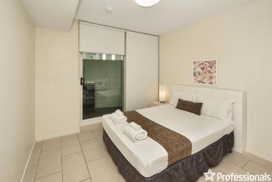 Unit For Sale - QLD - Mackay - 4740 - Welcome to Your Urban Oasis by the River!  (Image 2)