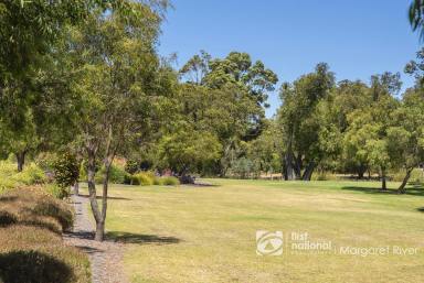 House Sold - WA - Margaret River - 6285 - ARCHITECTURALLY DESIGNED HOME  (Image 2)