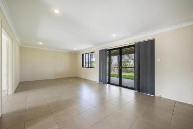 House Leased - NSW - Grafton - 2460 - EXECUTIVE POSITION  (Image 2)