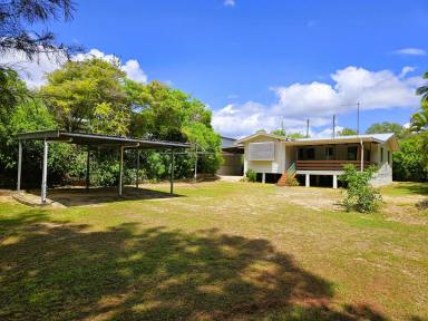 House Sold - QLD - Mareeba - 4880 - LARGE BLOCK - SO MUCH POTENTIAL - CONTRACT NEEDED!  (Image 2)