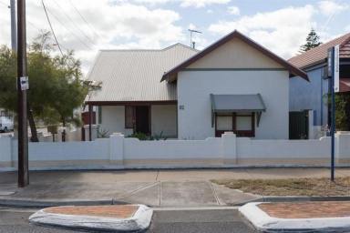 House Sold - SA - Birkenhead - 5015 - Charming Character Home Walking Distance to the Beach.  (Image 2)