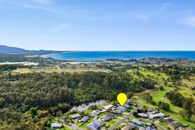 House For Sale - NSW - Bermagui - 2546 - Large Family Home - Motorhome Garage - Close to Golf Course  (Image 2)