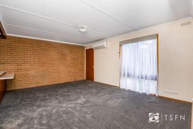 Unit Leased - VIC - White Hills - 3550 - 2 Bedroom Unit in White Hills.  (Image 2)