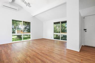 House Leased - VIC - Chelsea - 3196 - THREE BEDROOM | LOW MAINTENANCE | GREAT LOCATION  (Image 2)