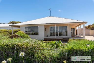 House Sold - SA - Meningie - 5264 - REDUCED!! Vendors are keen to sell!!
ALL GENUINE OFFERS CONSIDERED!!
Coorong Lovers Paradise!  (Image 2)