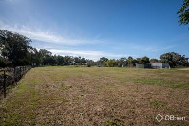 Residential Block For Sale - VIC - Oxley - 3678 - Private Land in the heart of Oxley  (Image 2)