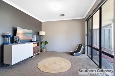 House Sold - WA - Leda - 6170 - SOLD BY CHLOE HALLIGAN - SOUTHERN GATEWAY REAL ESTATE  (Image 2)