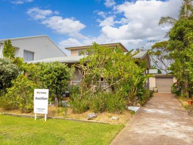 House Sold - NSW - Wallabi Point - 2430 - QUAINT AND QUIRKY BEACH HOUSE  (Image 2)