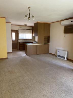 House Leased - VIC - Hamilton - 3300 - Cosy three bedroom home  (Image 2)