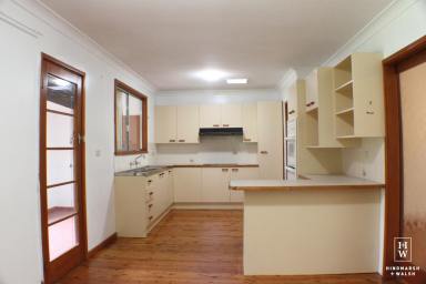 House For Lease - NSW - Bundanoon - 2578 - Short walk to shops  (Image 2)