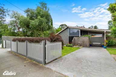 House For Sale - VIC - Yarram - 3971 - SPACIOUS FAMILY HOME - TAILORED FOR COMFORT AND ENTERTAINMENT!  (Image 2)