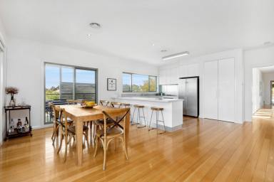 House Sold - VIC - Flora Hill - 3550 - Modern Living and Beautiful Views  (Image 2)