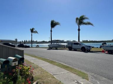 Unit Leased - NSW - Tuncurry - 2428 - Ground Floor Unit With Lake Views!!!  (Image 2)